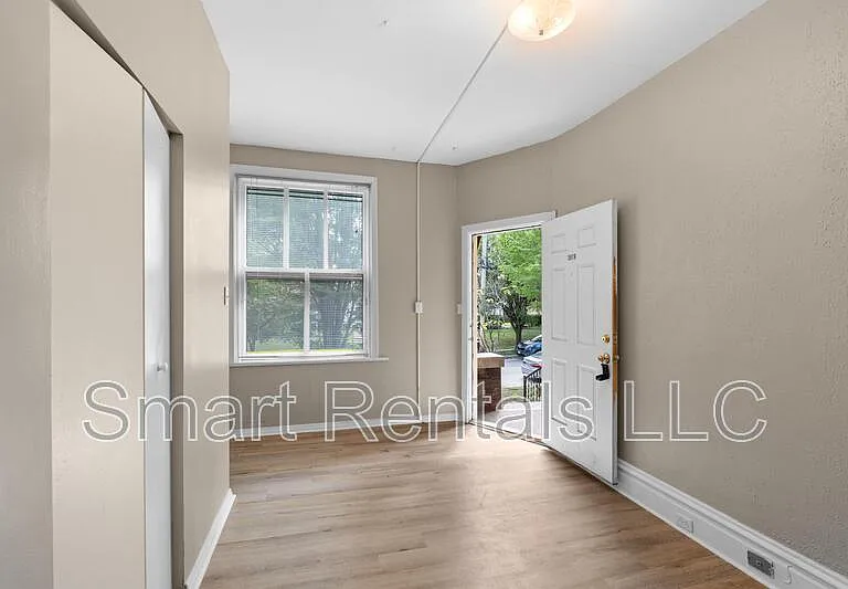 3619 Commonwealth Ave #1F — Photo 10