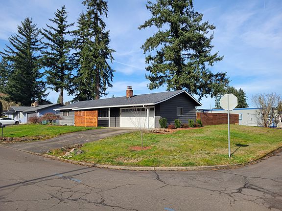 2nd image of 12220 NE 13th St