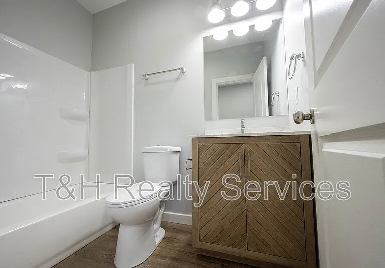 2810 E Michigan St #A — Photo 19