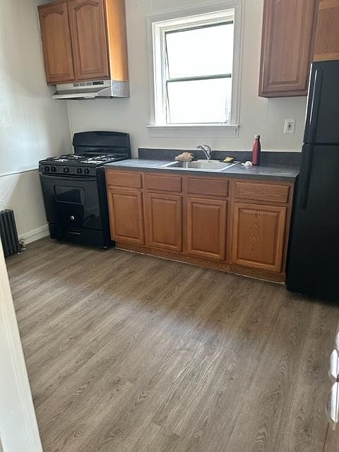 1st image of 2553 Yates Ave #2