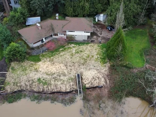 30620 SW Rose Ln, Wilsonville, OR 97070