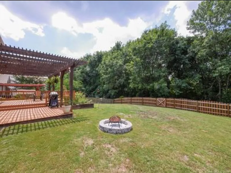 1819 Arbor Vista Dr — Photo 10