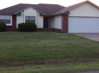 817 Kalamazoo Rd, Paris, AR 72855