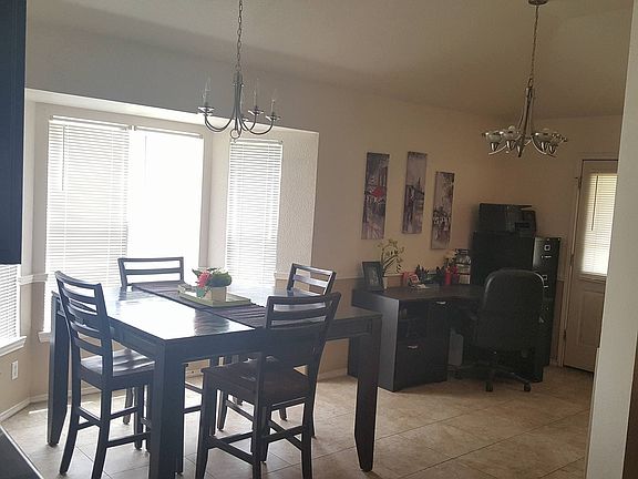5th image of 2511 Thoroughbred Dr