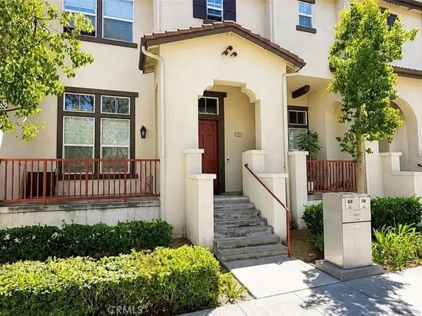 2043 Owens Dr, Fullerton, CA 92833