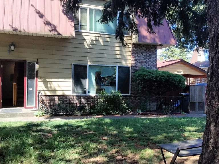 1855 SE 162nd Ave #4 — Photo 35