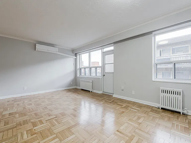 130 Jameson Ave — Photo 57