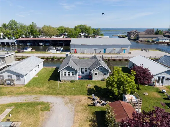 44 Erie Blvd, Norfolk County, ON N0E 1M0