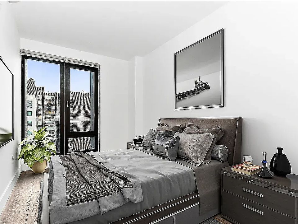 1st image of 227 Lexington Ave APT 601
