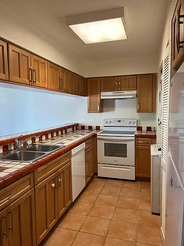 3930 S Roosevelt Blvd Photo 1
