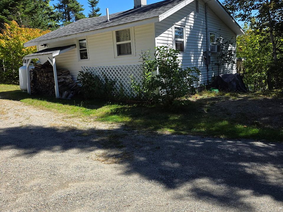 1st image of 35 Spruce Point Lane