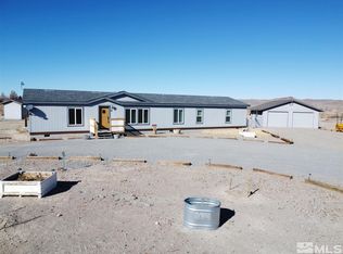 6 Basque Ln, Yerington, NV 89447