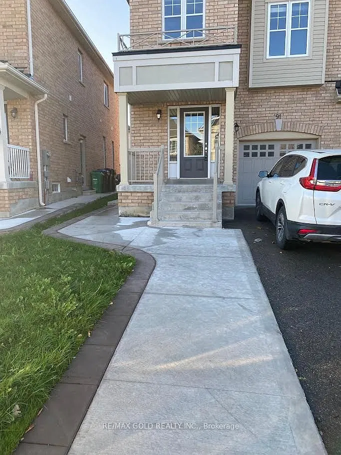 1 bed, $1,349 — Photo 2