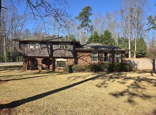 419 Forest Lane Dr, Gaffney, SC 29340