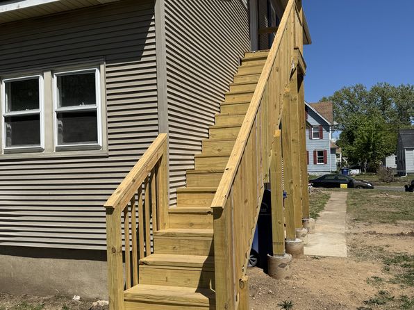 517 Bentley Ave #C
