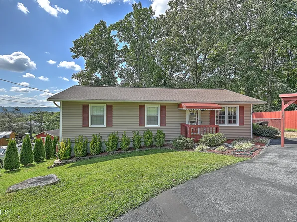 121 Whitehills Rd, Kingsport, TN 37660