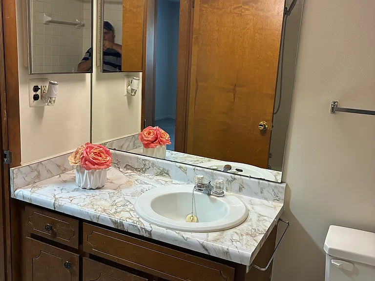 22280 Kelly Rd #102 — Photo 15