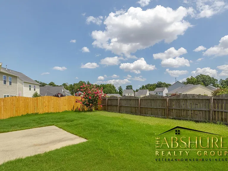 535 Smithridge Way — Photo 30