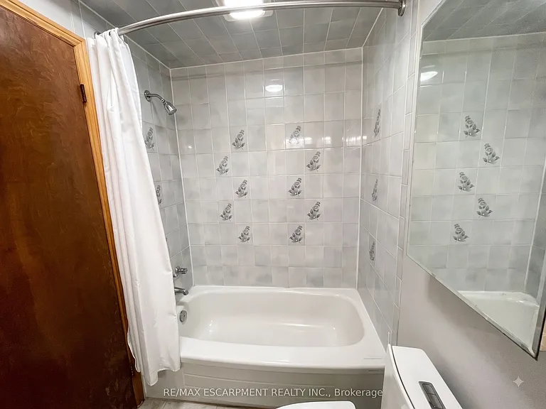29 E 23rd St — Photo 13