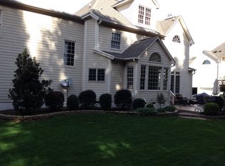 205 Morganford Pl, Cary, NC 27518