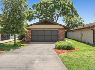 11440 W Clubview Dr, Homosassa, FL 34448