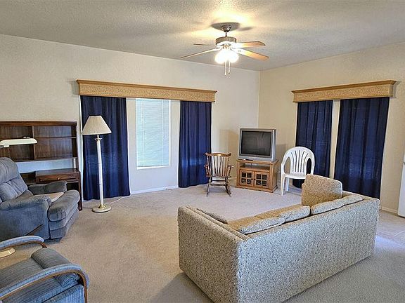 4th image of 14761 E 49th Dr
