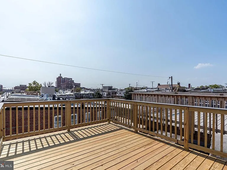 3729 Foster Ave — Photo 32