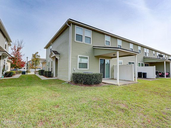 2nd image of 516 RYKER Way