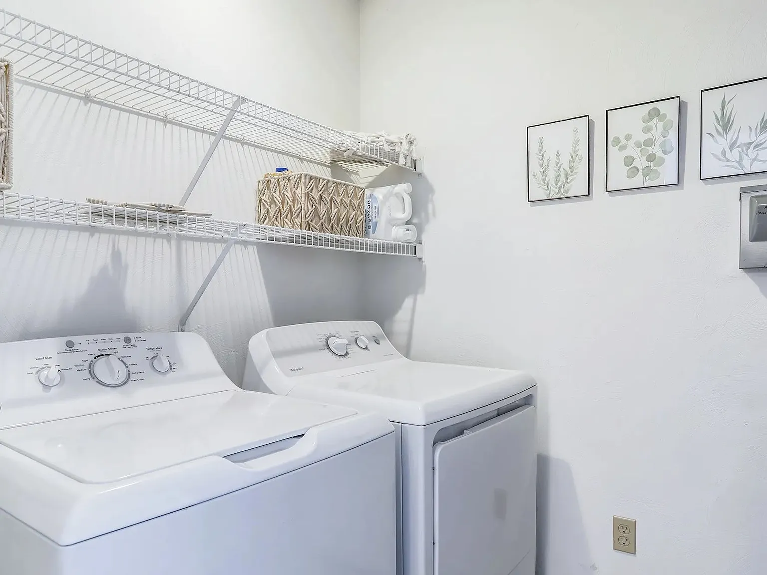 The Fox Townhomes — Photo 1