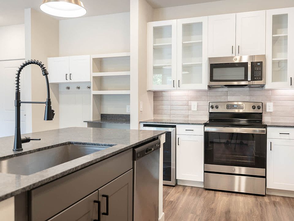 Kitchen with Stainless Steel Appliances