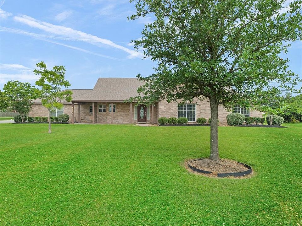 1st image of 6921 Plantation Dr
