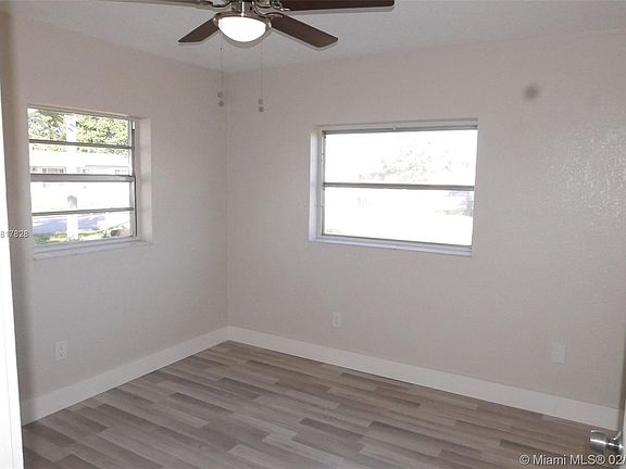 4th image of 4480 NW 198th St