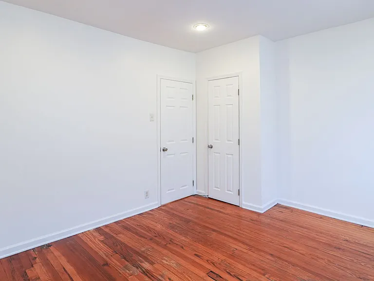 2127 S Beechwood St — Photo 13