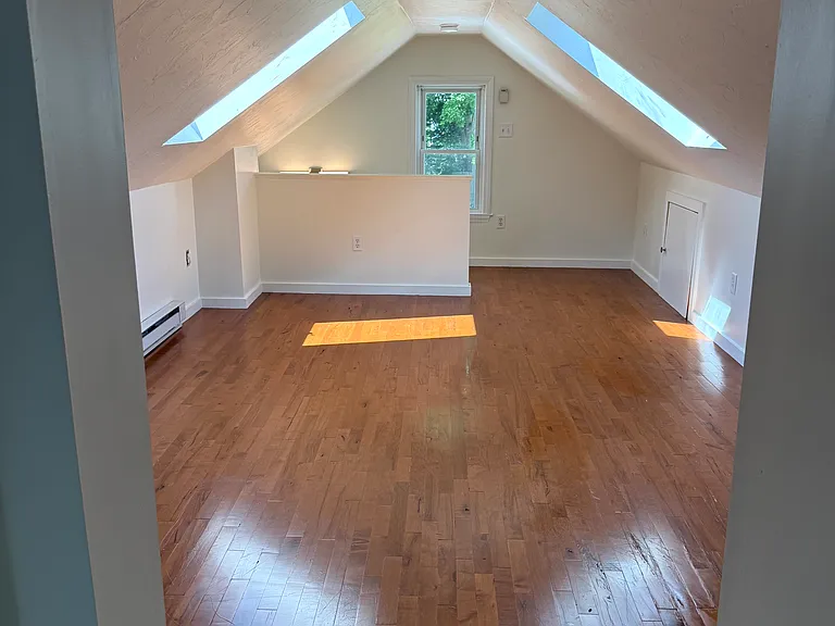 3 Mayhew St #2 — Photo 31