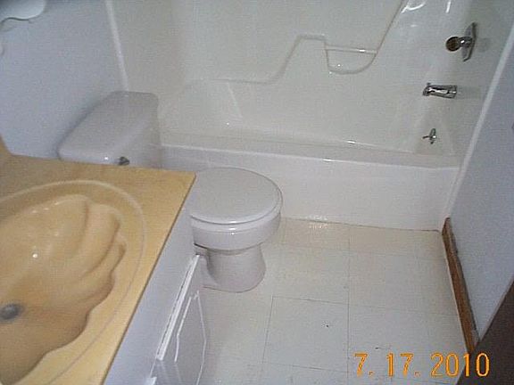 4th image of 400 Eagles Nest Dr APT 3