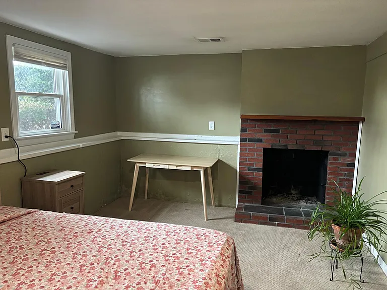 704 N Cary St — Photo 1