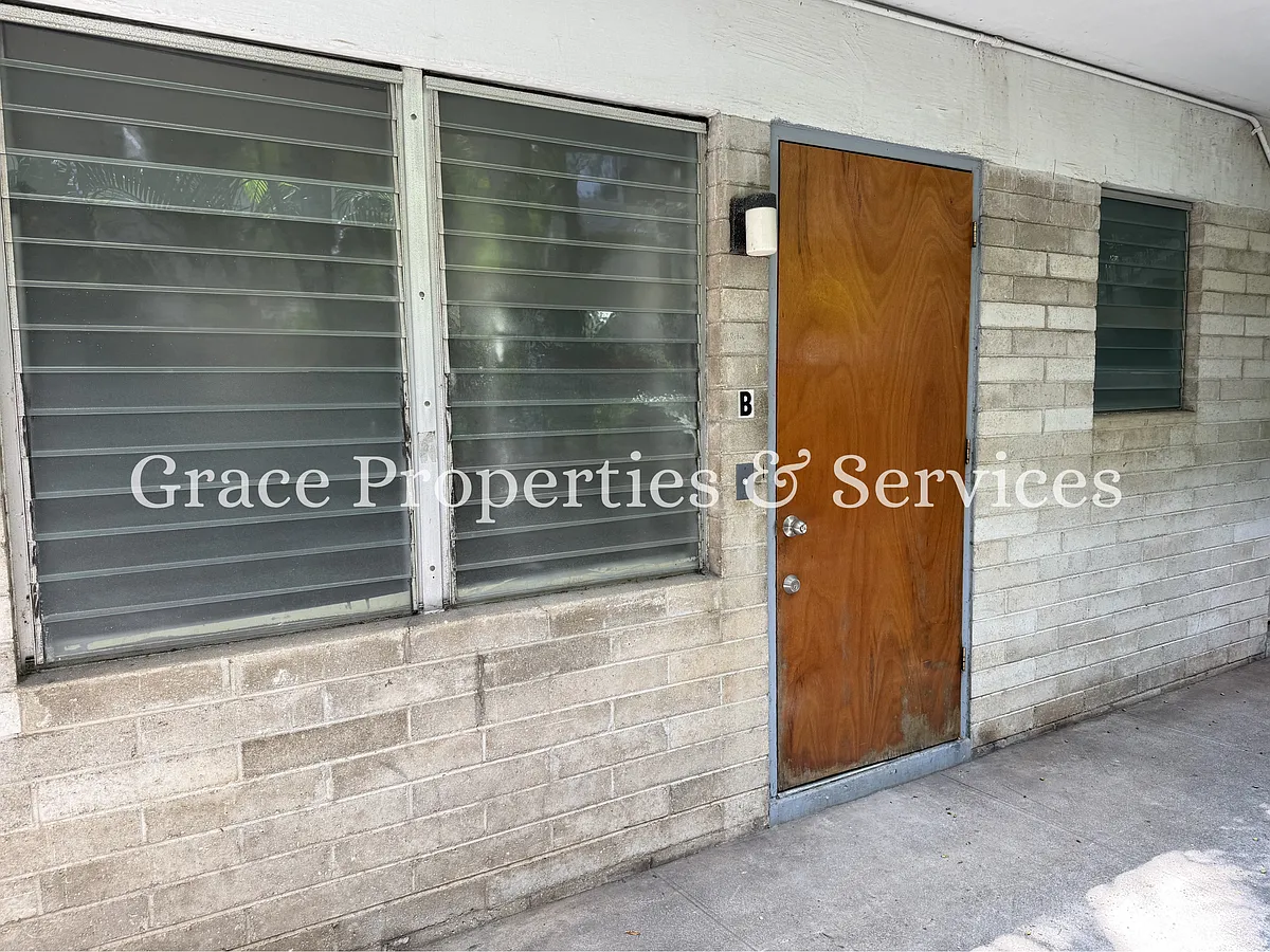 Building Photo - 2212 Aloha Dr #B
