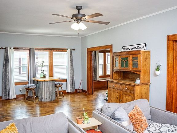 4th image of 920 S 5th St