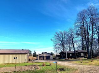 39596 10th Ave, Isle, MN 56342