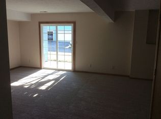 4032 N Lakeside Dr, Muncie, IN 47304