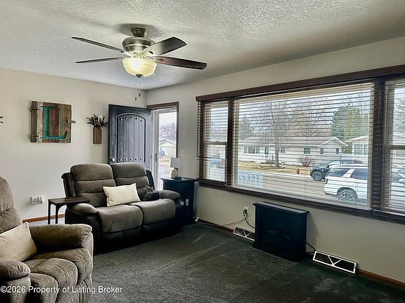 2nd image of 966 Cherry Ave