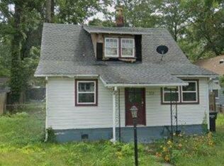 156 9th St, Colonial Beach, VA 22443