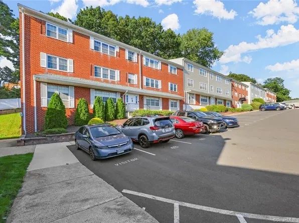 50 Greenhouse Road #57A, Bridgeport, CT 06606