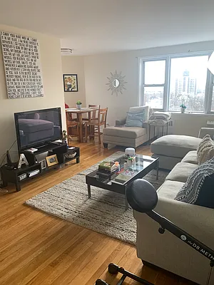 Rented by Brown Harris Stevens | media 7