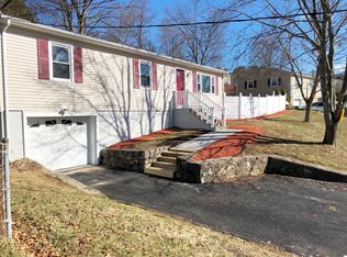 66 Greenview Dr, Waterbury, CT 06708