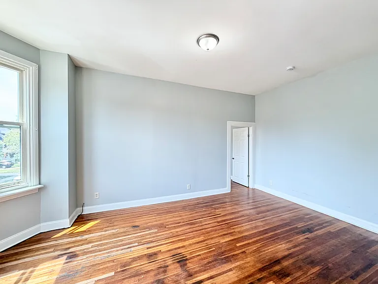 5 W Oakwood Pl #5 — Photo 6