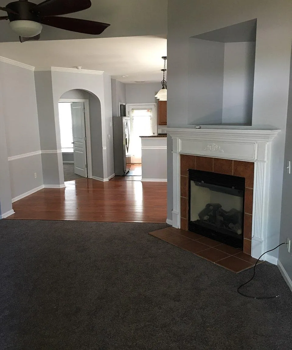 2 bed, 1300 sqft, $1,750 — Photo 4