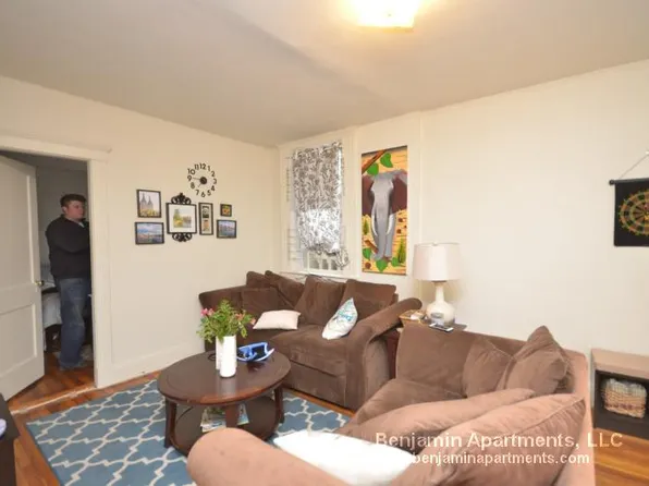 1626 Commonwealth Ave, Brighton, MA