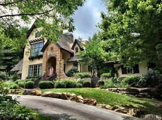 1125 Trillium Ridge Rd, Cullowhee, NC 28723