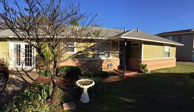 1st image of 853 Twilight Dr